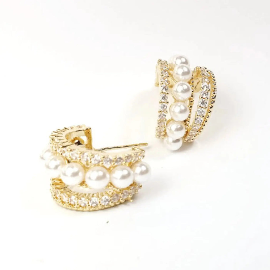 Pearl Curved Hoops Jewelry Peacocks & Pearls Gold  