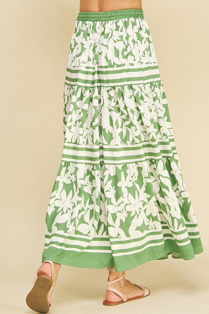 Twirling In Life Skirt Clothing Peacocks & Pearls