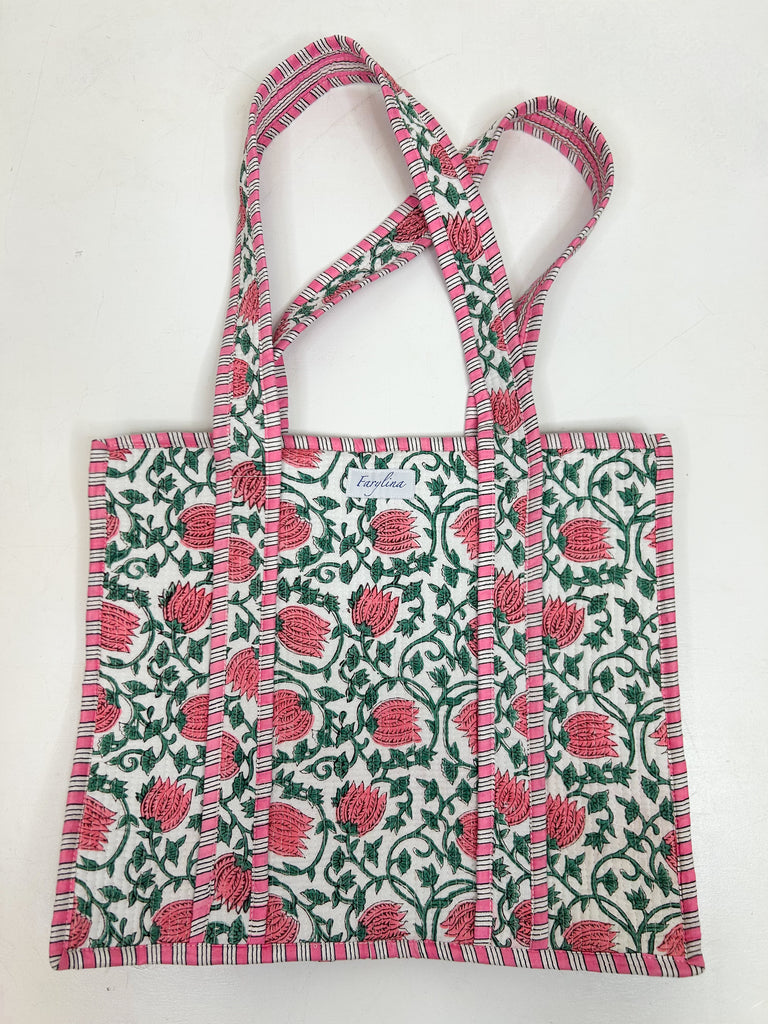 The Jane Quilted Tote Bags Peacocks & Pearls White with Pink Tulips