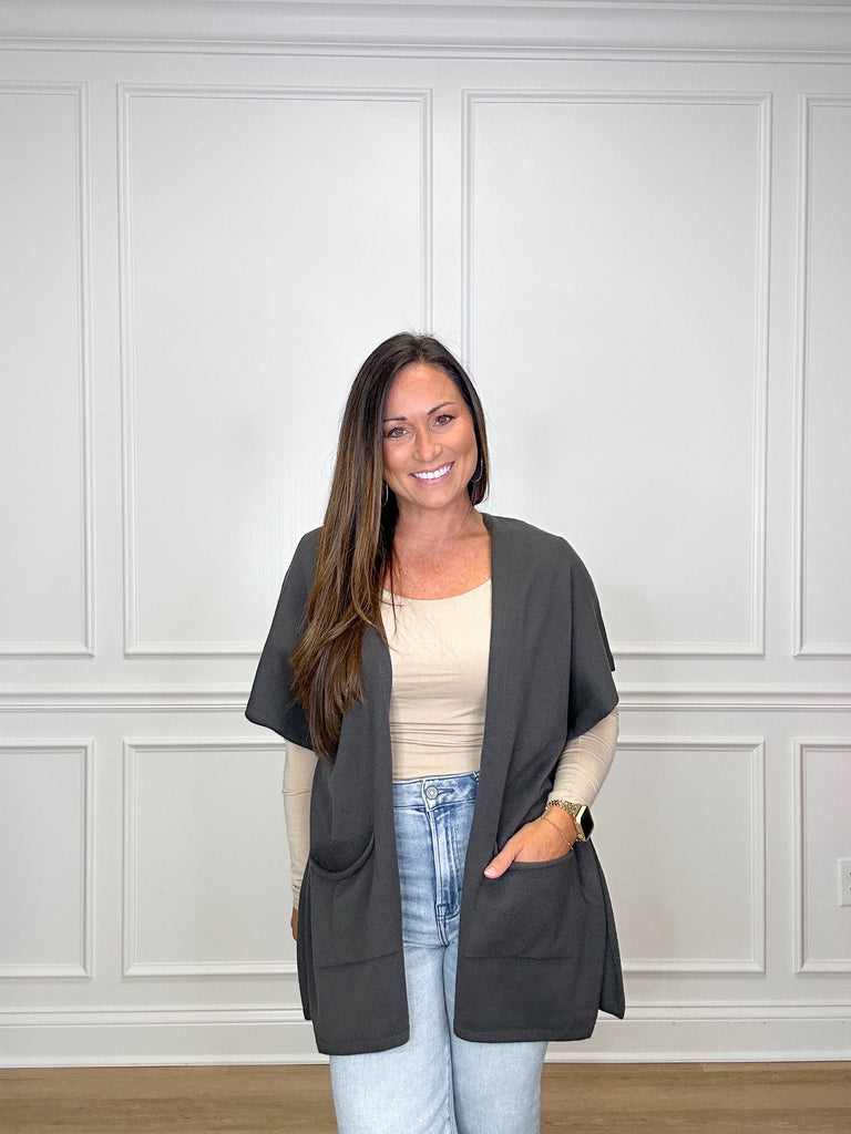 Tessa Poncho Sale Peacocks & Pearls Gray XS/S
