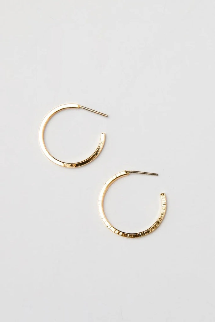 Thin Hammered Hoops Mini Jewelry Peacocks & Pearls Gold