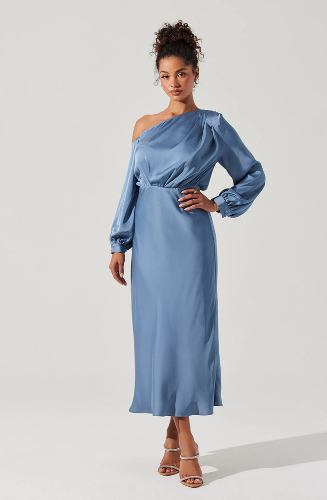 Elwood Satin Dress Sale Peacocks & Pearls