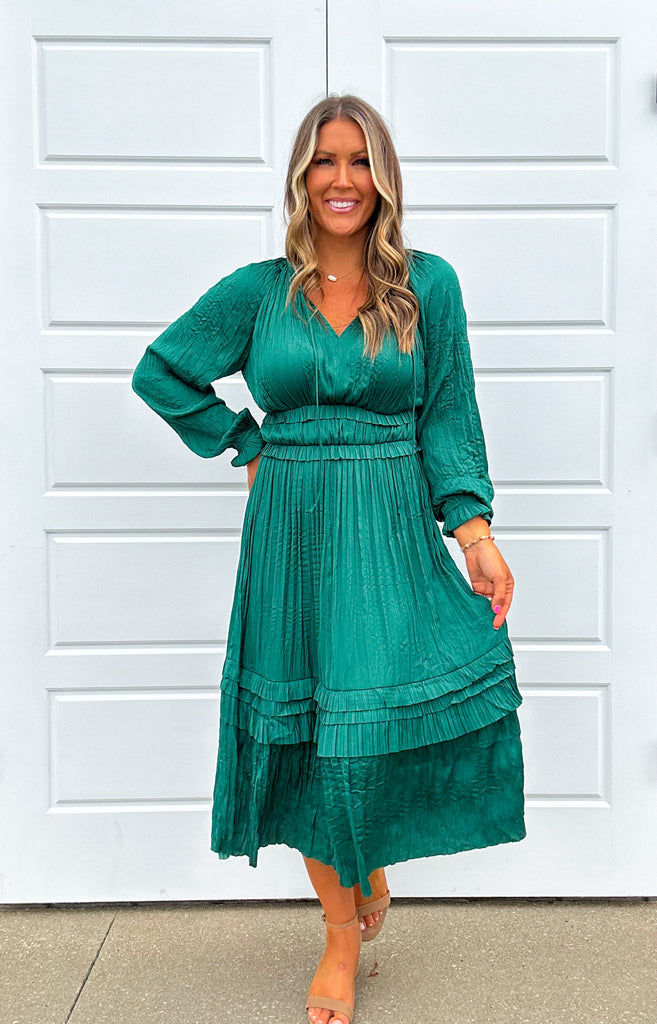 Jace Pleated Midi Dress Clothing Peacocks & Pearls Emerald XS 