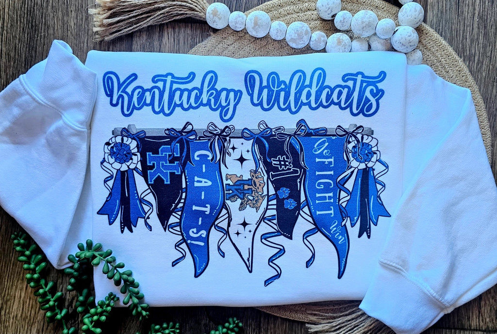 Kentucky Pennant Flag Sweatshirt Clothing Peacocks & Pearls White S