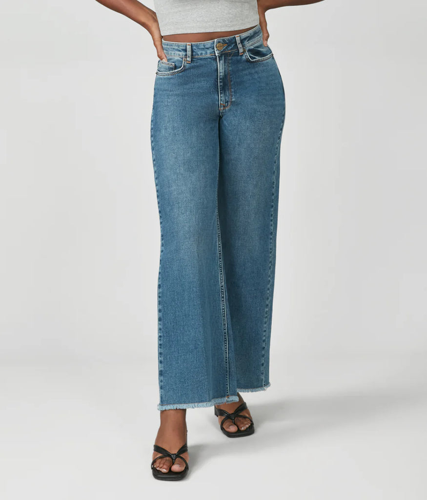Milan Ultra High Rise Wide Leg Clothing Peacocks & Pearls Dim Sky 25