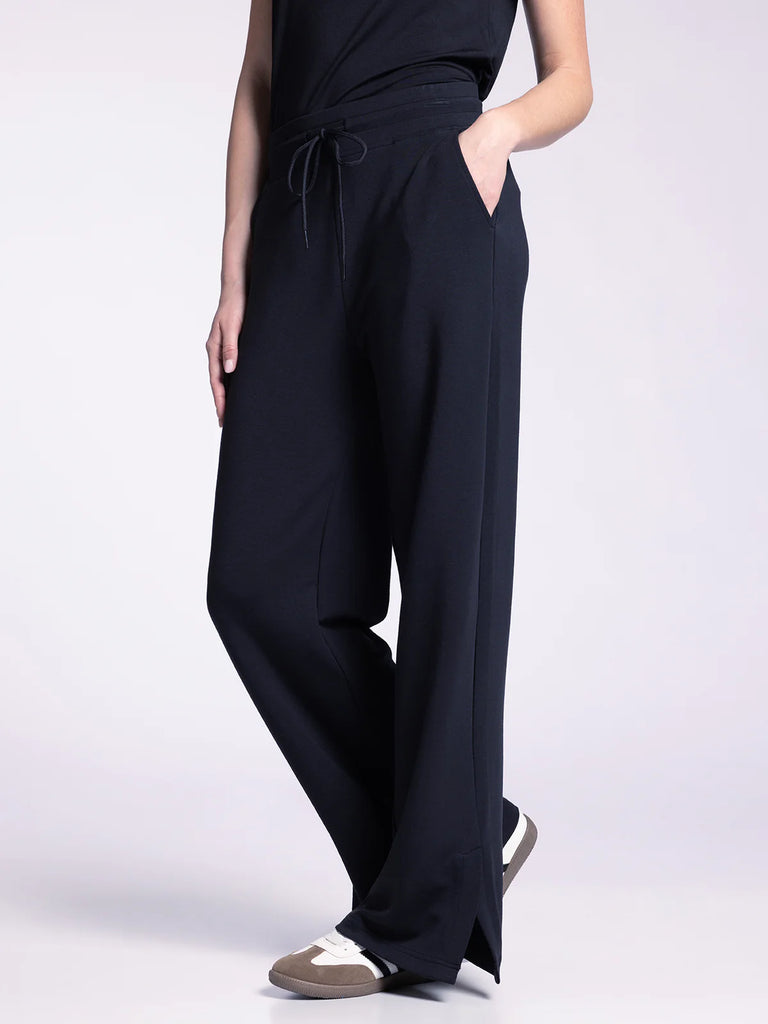 Layne Pants Sale Peacocks & Pearls Black S
