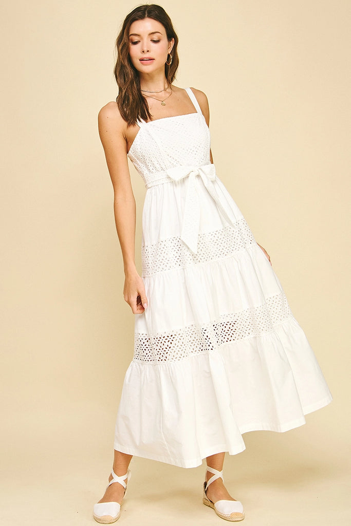 Everly Eyelet Dress White / L Everly Eyelet Dress White / L