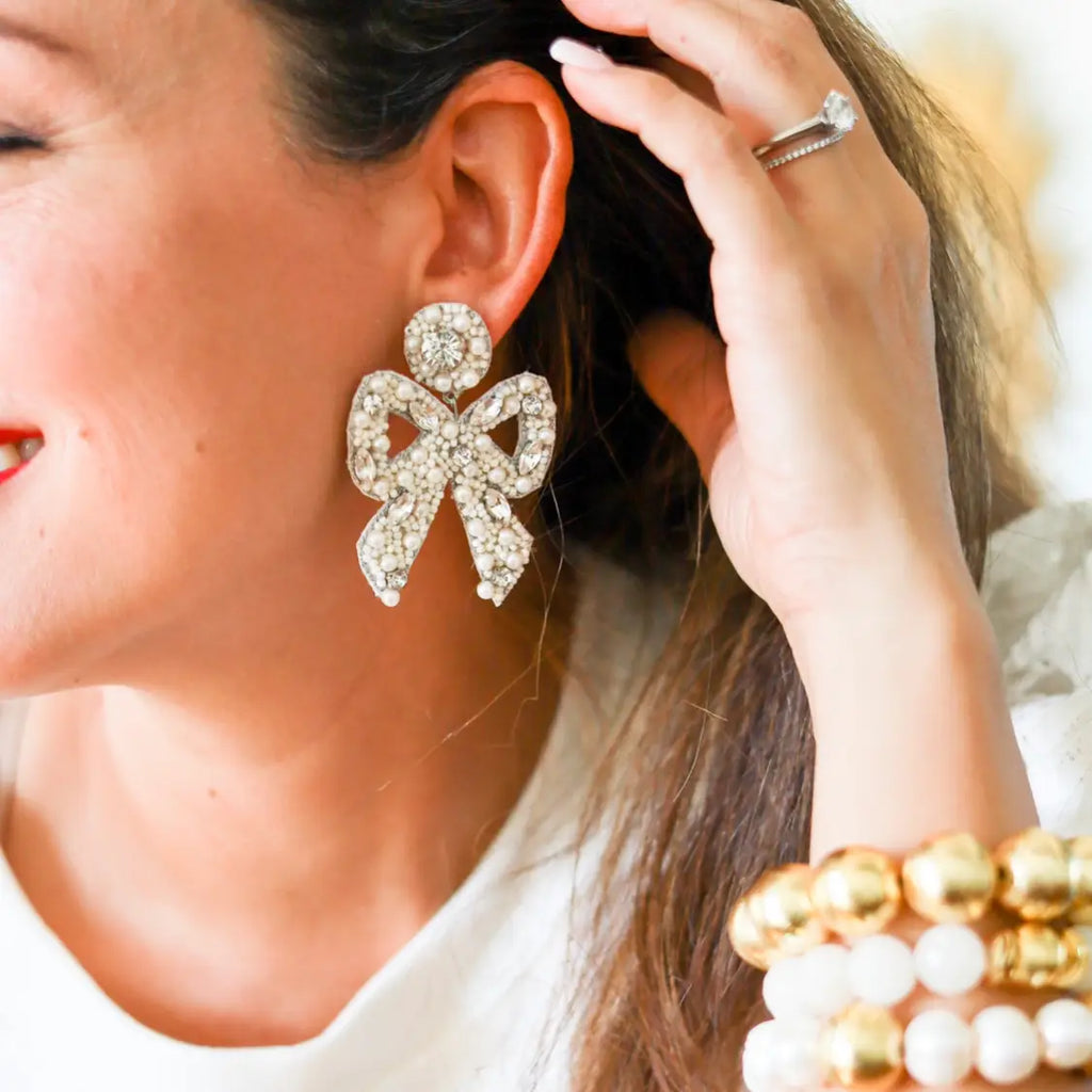 Hayley Bow Earrings Jewelry Peacocks & Pearls Pearl  