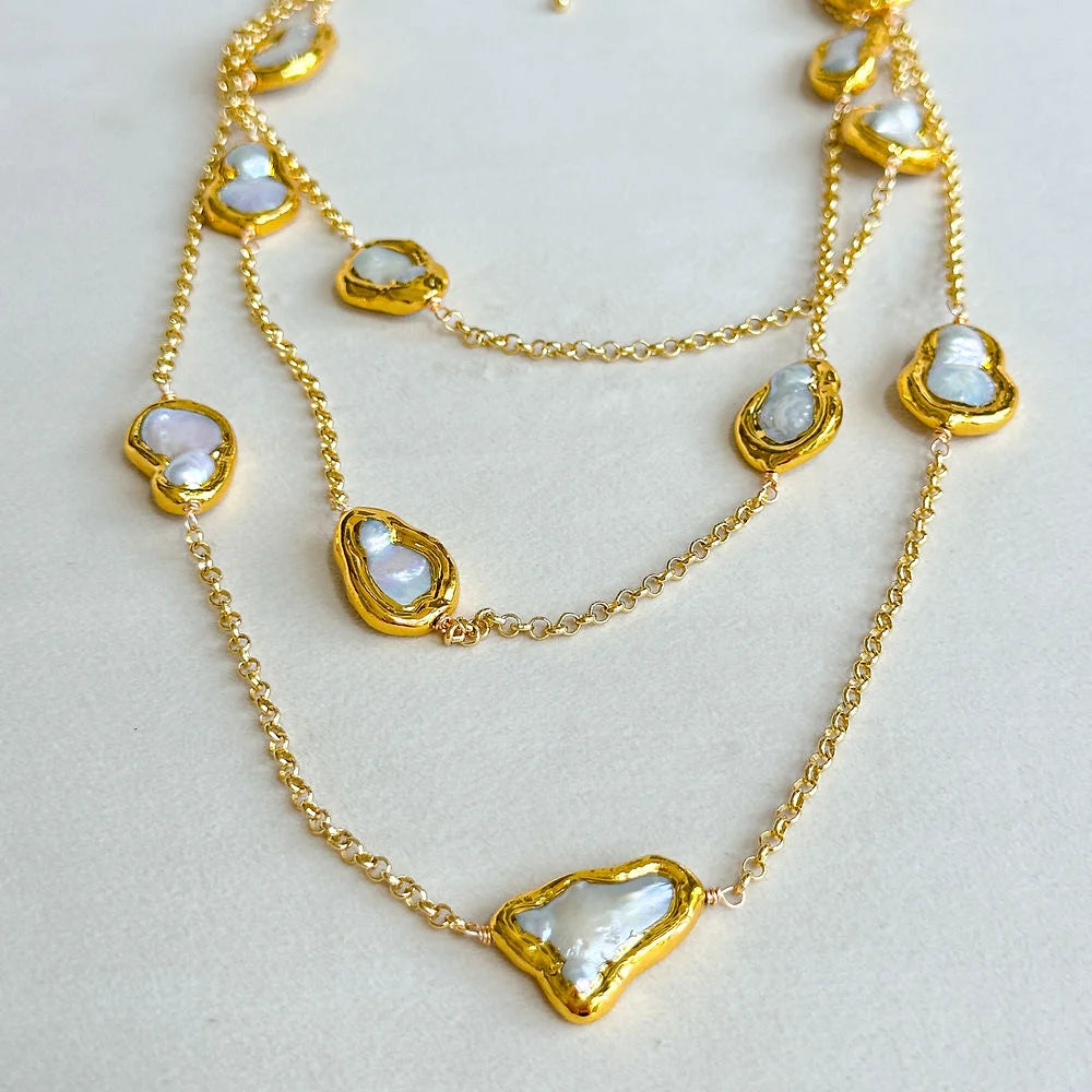 Triple Freshwater Pearl Necklace Jewelry Peacocks & Pearls Gold  