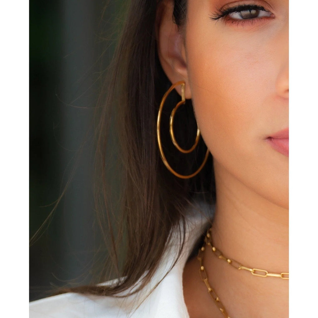 Faye Cutout Hoops Jewelry Peacocks & Pearls   