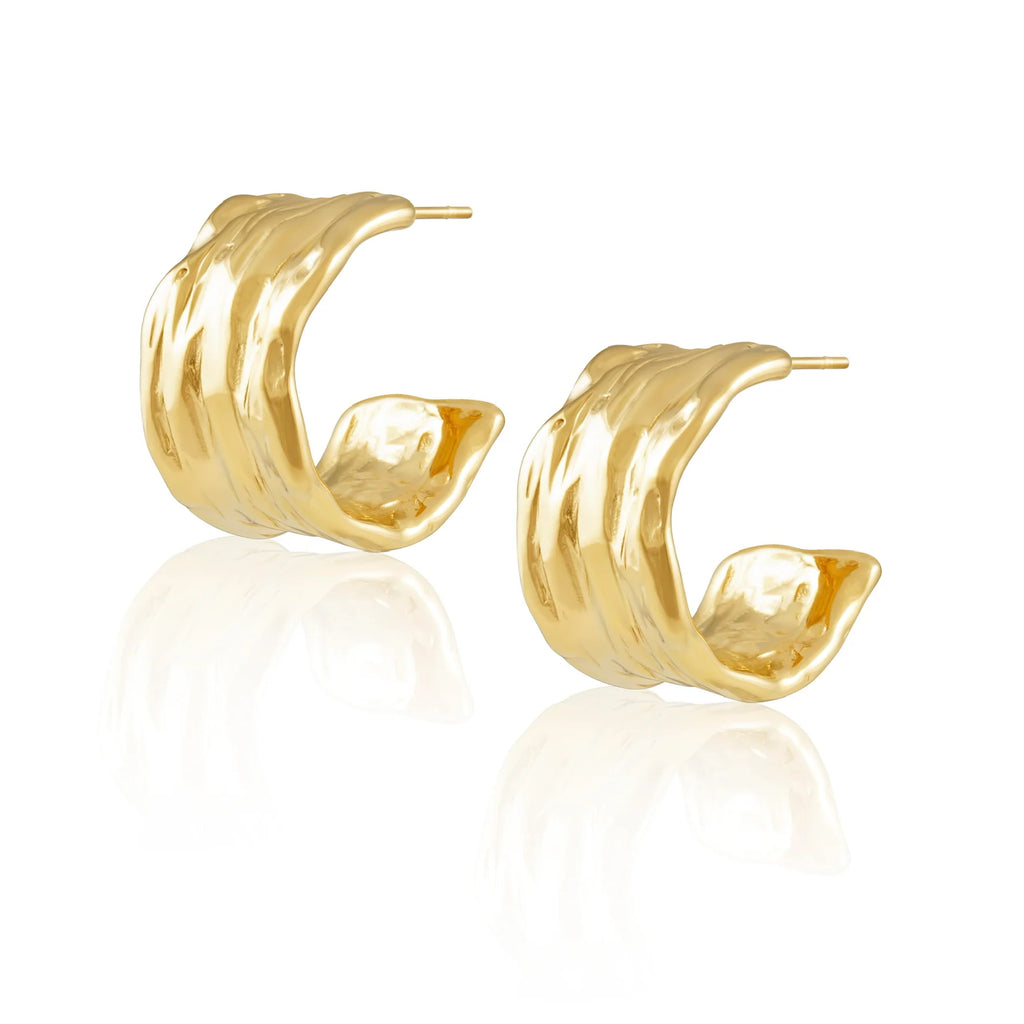 Gina Hammered Hoop Jewelry Peacocks & Pearls Gold  