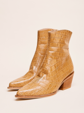 Peacocks womens boots hot sale